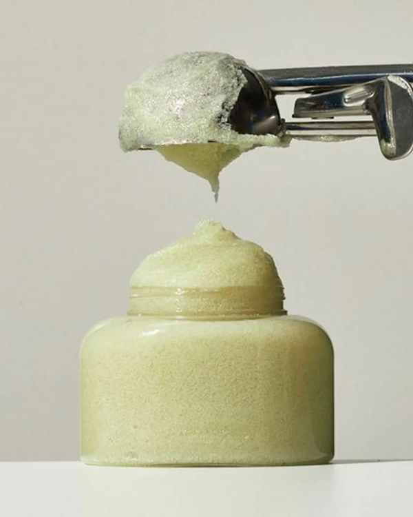 WHIPPED Vegan Pack Scrub (210g)