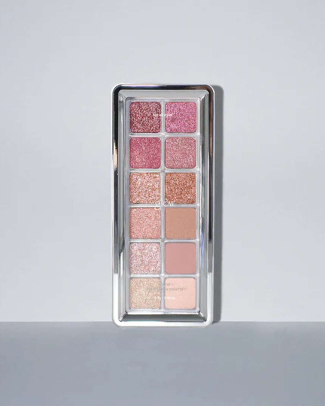 glow anime eyeshadow palette (full moon)