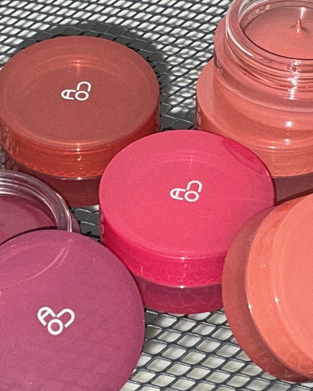 AOU Floofy Matte Balm