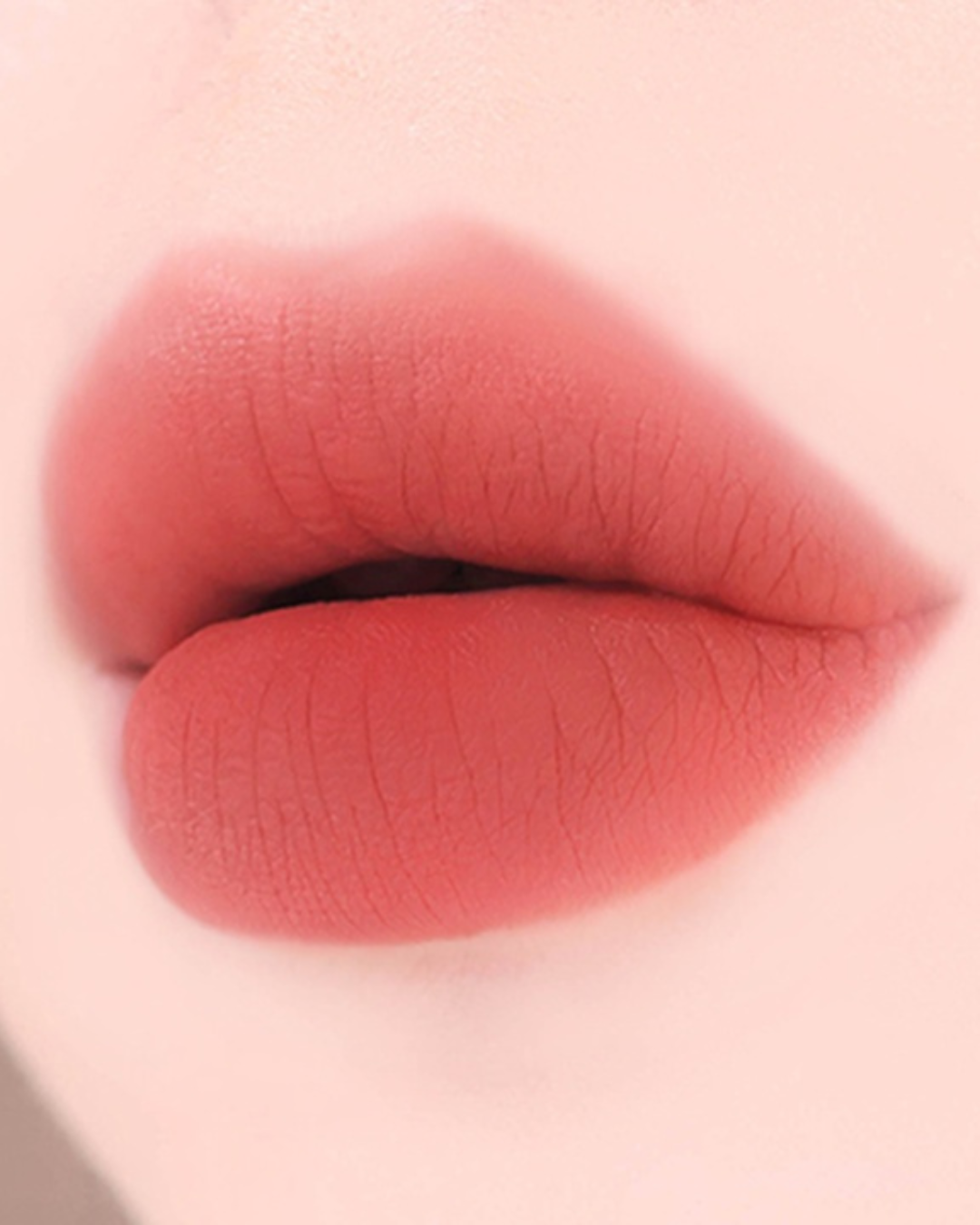 AOU Floofy Matte Balm