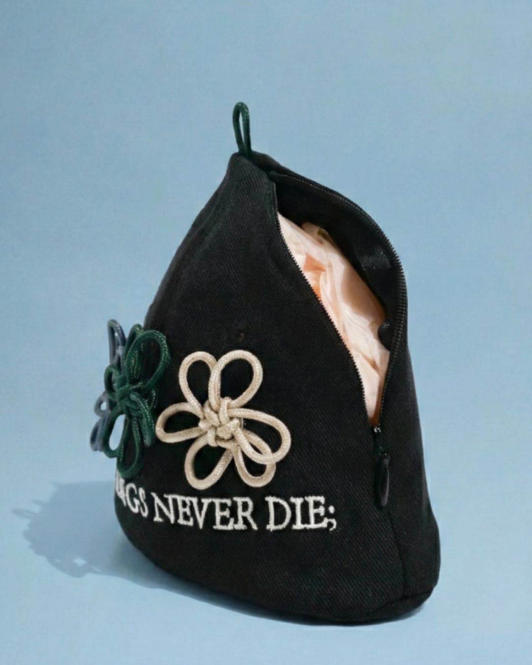 [PREORDER] ONGO One Two Three Flower Pouch (Dispatch Date: 17-21 Aug)