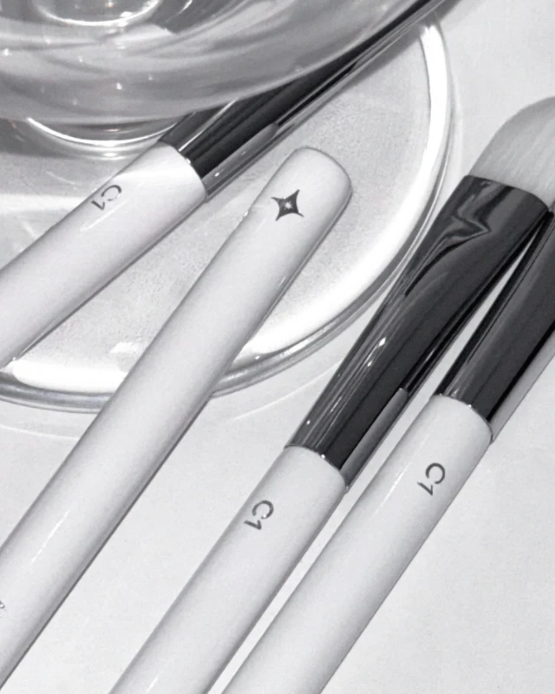 [PROMO] glow flat concealer brush